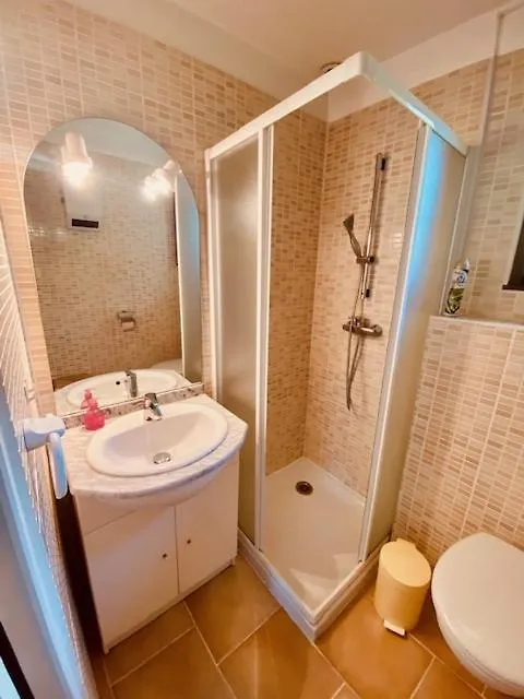 Holiday home Gites De La Villa Du Pin Ruoms